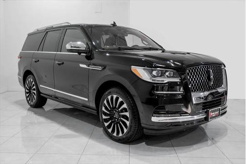 2022 Lincoln Navigator Black Label