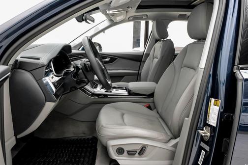 2023 Audi Q7 55 Prestige
