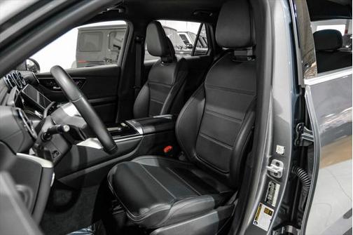 2023 Mercedes-Benz GLC 300 Base