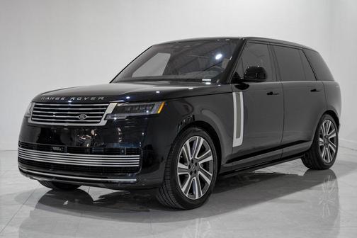 2023 Land Rover Range Rover SV