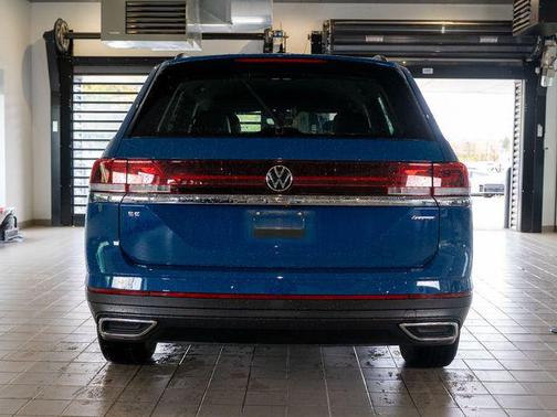 2025 Volkswagen Atlas 2.0T SE