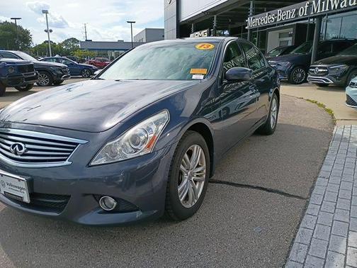 2013 INFINITI G37x Base