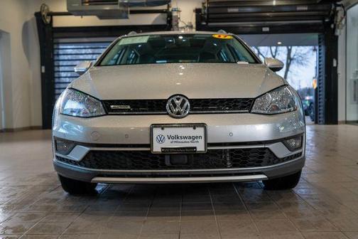 2017 Volkswagen Golf Alltrack TSI SE