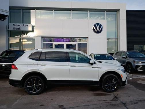 2023 Volkswagen Tiguan 2.0T SE 4MOTION