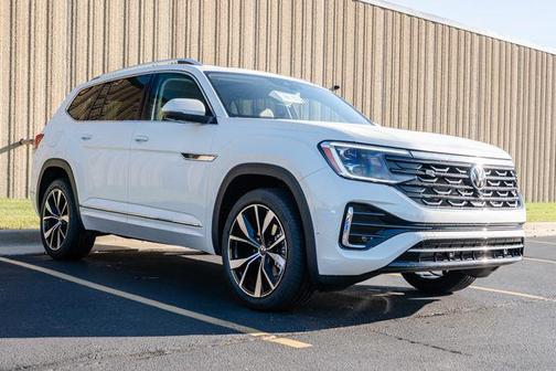2026 Volkswagen Atlas 2.0T SEL Premium R-Line 4MOTION