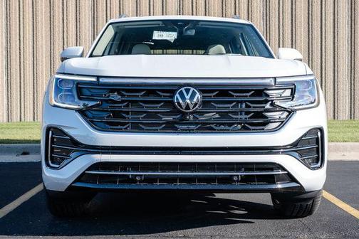 2026 Volkswagen Atlas 2.0T SEL Premium R-Line 4MOTION