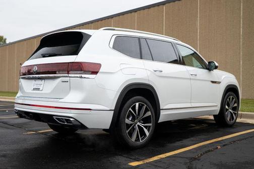 2026 Volkswagen Atlas 2.0T SEL Premium R-Line 4MOTION