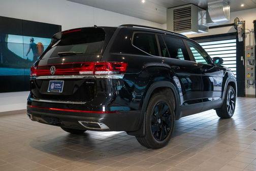 2024 Volkswagen Atlas 2.0T SE w/Technology 4MOTION