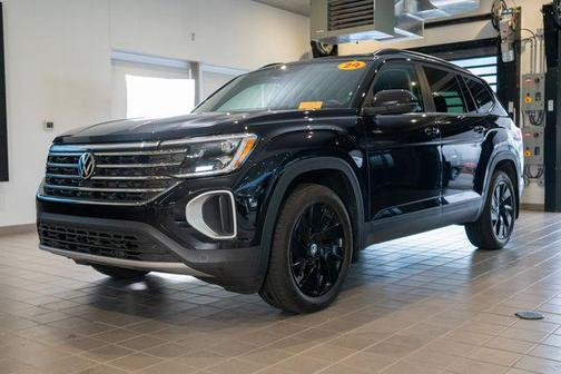 2024 Volkswagen Atlas 2.0T SE w/Technology 4MOTION