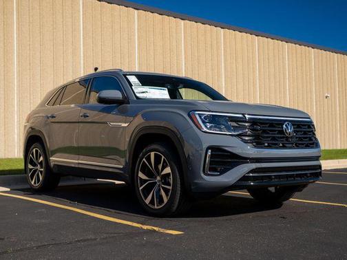 2026 Volkswagen Atlas Cross Sport 2.0T SEL Premium