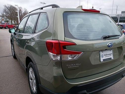 2019 Subaru Forester Base