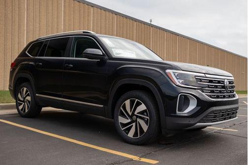 2025 Volkswagen Atlas 2.0T SEL