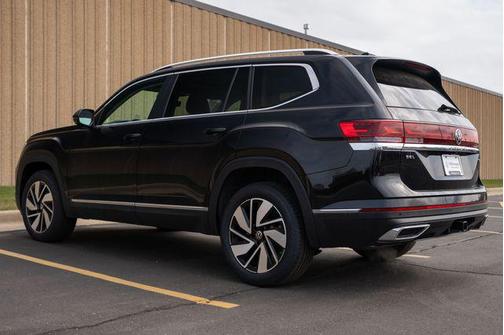 2025 Volkswagen Atlas 2.0T SEL