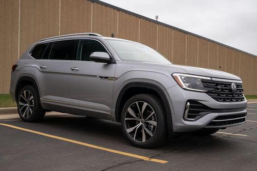 2025 Volkswagen Atlas 2.0T SEL Premium R-Line 4MOTION