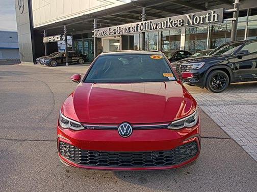2024 Volkswagen Golf GTI 2.0T SE DSG