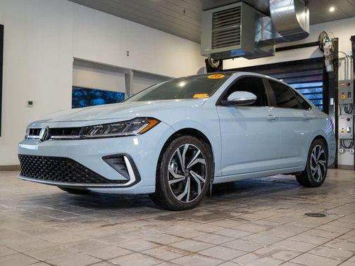2025 Volkswagen Jetta 1.5T SEL