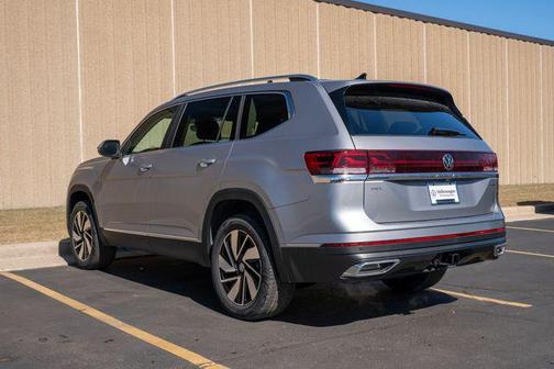 2025 Volkswagen Atlas 2.0T SEL