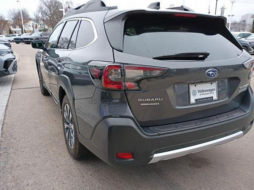 2024 Subaru Outback Touring XT