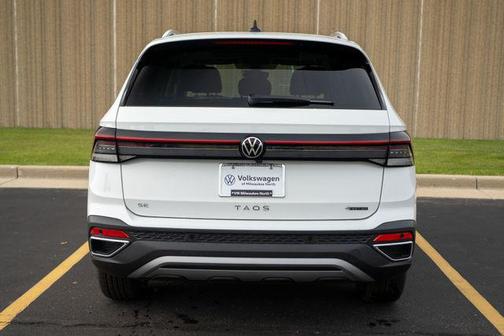 2025 Volkswagen Taos 1.5T SE