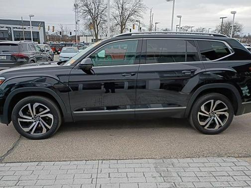 2021 Volkswagen Atlas 3.6L SEL Premium