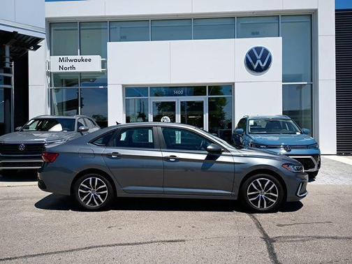 Gray 2025 Volkswagen Jetta 1.5T SE