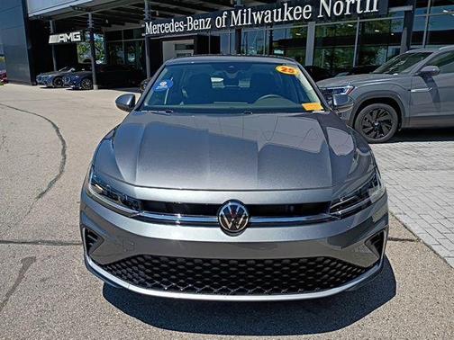 Gray 2025 Volkswagen Jetta 1.5T SE