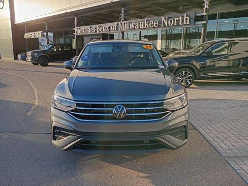 2024 Volkswagen Tiguan 2.0T SE 4MOTION