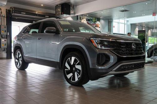2025 Volkswagen Atlas Cross Sport 2.0T SE w/Technology 4MOTION