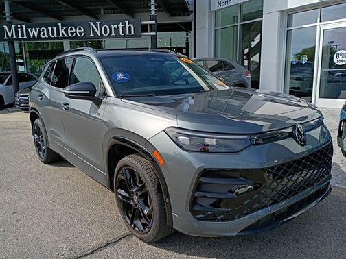 Platinum Gray Metallic 2025 Volkswagen Tiguan 2.0T SE R-Line Black 4MOTION
