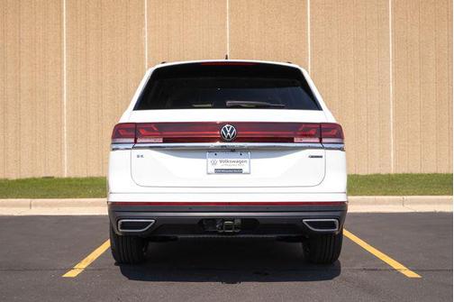 2025 Volkswagen Atlas 2.0T SE w/Technology 4MOTION