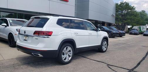 2021 Volkswagen Atlas 3.6L SE w/Technology