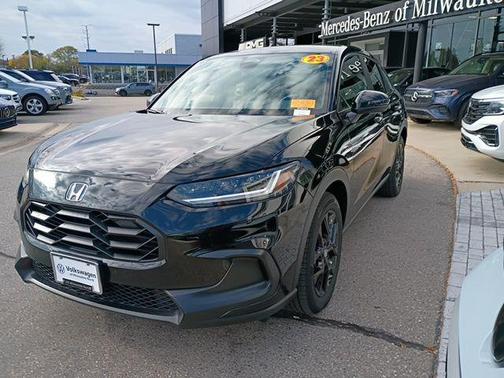 2023 Honda HR-V AWD Sport