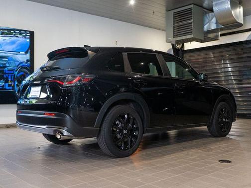 2023 Honda HR-V AWD Sport