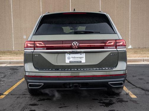 2026 Volkswagen Atlas 2.0T SE w/Technology 4MOTION