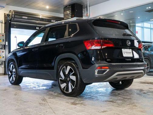2024 Volkswagen Taos 1.5T SEL