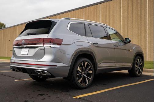 2026 Volkswagen Atlas 2.0T SEL Premium R-Line 4MOTION