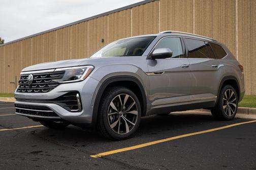 2026 Volkswagen Atlas 2.0T SEL Premium R-Line 4MOTION