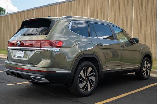 2025 Volkswagen Atlas 2.0T SEL