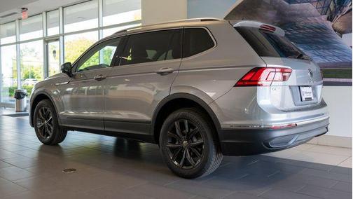 2024 Volkswagen Tiguan 2.0T SE 4MOTION