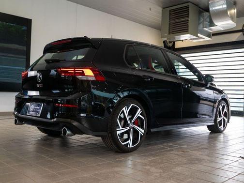 2024 Volkswagen Golf GTI 2.0T S DSG