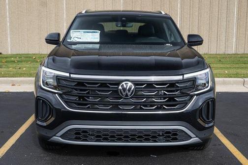 2026 Volkswagen Atlas Cross Sport 2.0T SE w/Technology 4MOTION