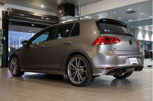 2017 Volkswagen Golf R 2.0T DSG
