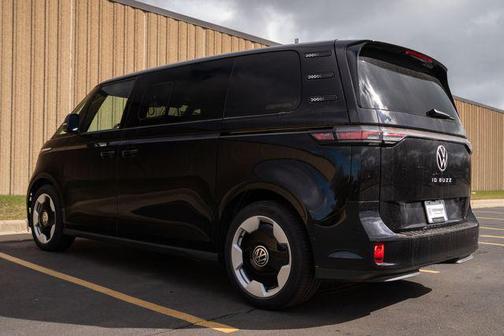 2025 Volkswagen ID. Buzz Pro S