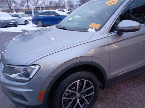 2021 Volkswagen Tiguan 2.0T SE 4MOTION