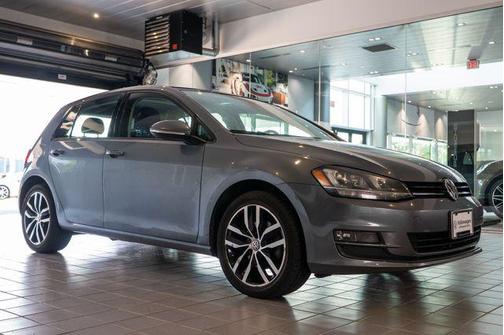 2015 Volkswagen Golf Auto TSI SE