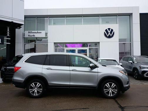 2018 Honda Pilot EX