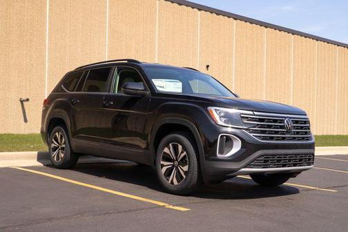 2025 Volkswagen Atlas 2.0T SE