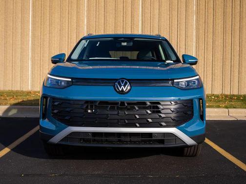 2026 Volkswagen Tiguan 2.0T SE 4MOTION