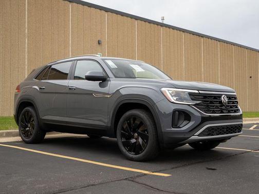 2026 Volkswagen Atlas Cross Sport 2.0T SE w/Technology 4MOTION