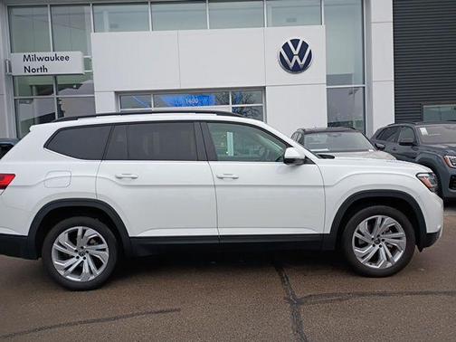2022 Volkswagen Atlas 3.6L SE w/Technology